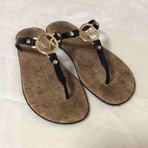 MICHAEL KORS SANDALS | SIZE 9
